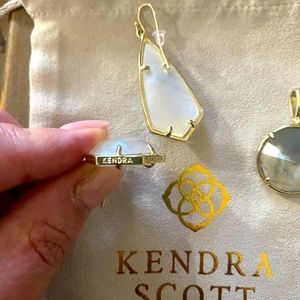 Kendra Scott Mother of Pearl Earring & FREE matching charm!
